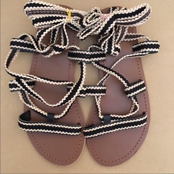 TopShop Sandals - Picture 1 of 6